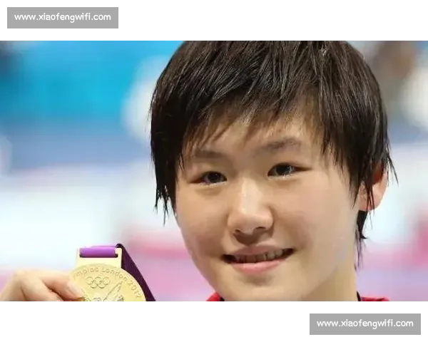 叶诗文勇夺游泳比赛金牌精彩瞬间 展现非凡实力与决心